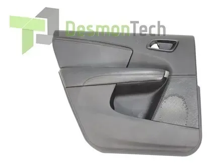 Forro Porta Traseiro Esquerdo Fiat Freemont 2011 2015 Não Disponivel