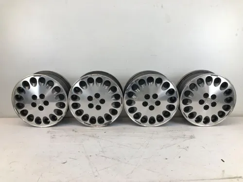 Jogo Roda Liga Aro 15 5x100 Alfa Romeo 164 1993 1997 Detalhe Preto