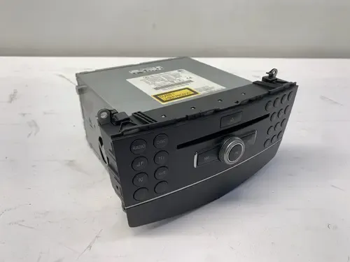 Rádio Central Cd Player Mercedes C200 2008 2011