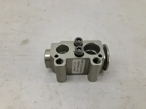 Válvula Expansão Ar Condicionado Bmw X1 2.0 N46 9226078
