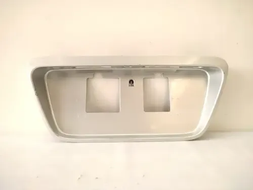 Moldura Placa Traseira Prata Honda Civic Lx 1996 1998