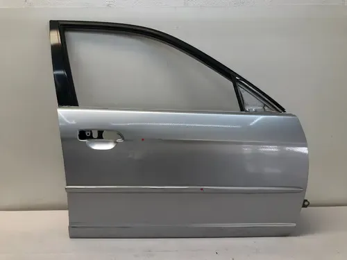Porta Dianteira Direita Honda Civic 2001 2006 Prata Detalhe Dianteira Direita Prateado