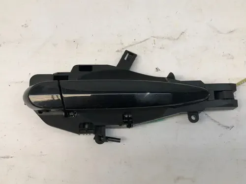 Maçaneta Externa Porta Dianteira Direita Bmw X1 2010 2015 Preto Dianteira