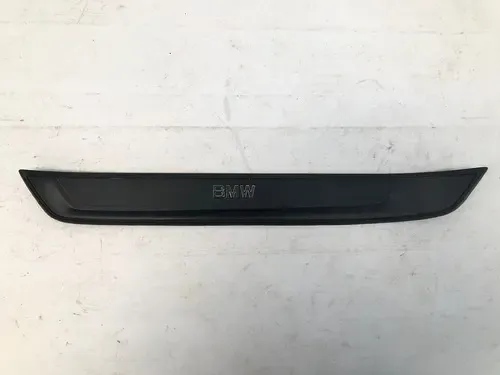Soleira Porta Dianteira Esquerda Bmw X1 E84 2010 2015 Preto