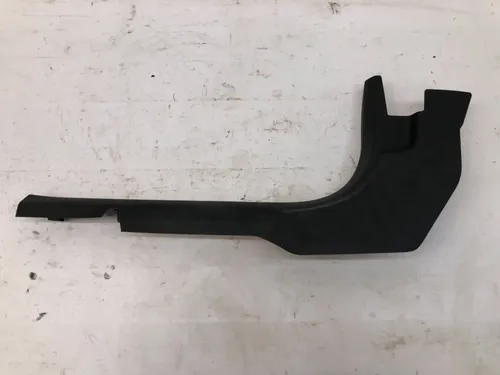 Soleira Porta Dianteira Esquerda Gm Onix Lt 2012 2019 Det Preto