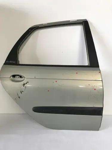 Porta Traseira Direita Renault Scenic 1999 2010 * Detalhe
