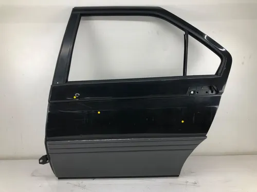 Porta Traseira Esquerda Alfa Romeo 164 1993 1997 Detalhe Traseira Esquerda Preto