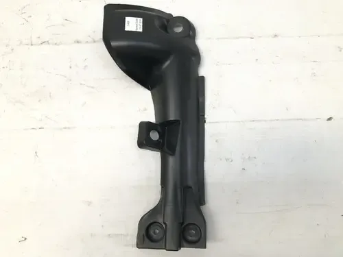 Defletor Capa Amortecedor Traseiro Direito Duster