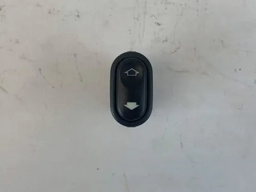 Botão Vidro Traseiro Ford Escort 1997 2003 14529ab