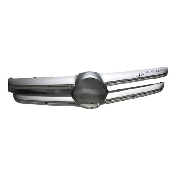 Moldura Grade Parachoq Diant Mercedes 2013\\2017 Original Gp Preto Original