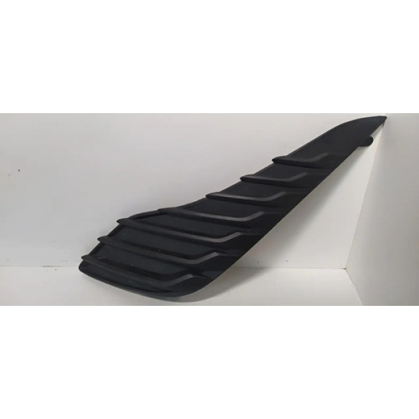 Moldura Farol De Milha Direito Yaris 2019 A 2021 Original Gp