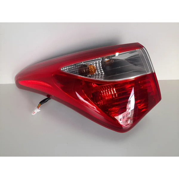 Lanterna Esquerda Hb20 Hatch 2012 2013 2014 2015 Origin #2 Esquerdo Vermelho E Branca