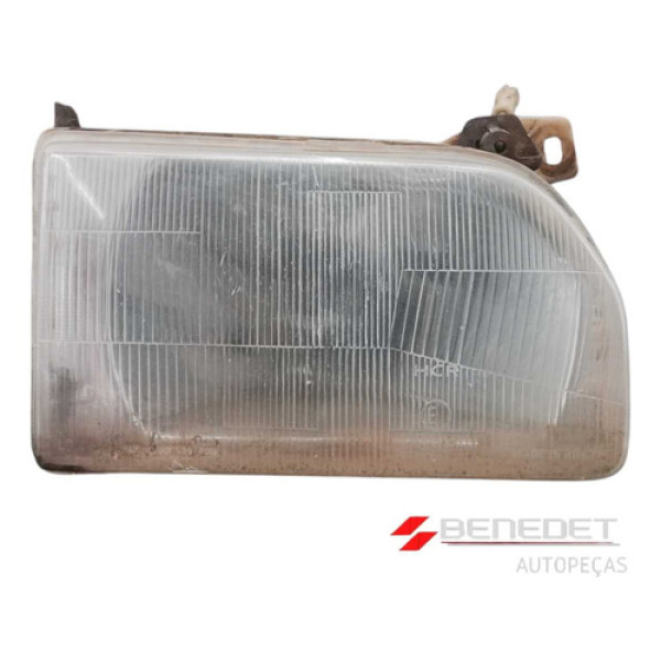 Farol Direito Vw Apollo Ford Escort Verona Com Detalhes Feio