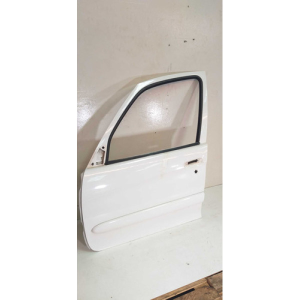 Porta Dianteira Esquerda Citroën Xsara Picasso 2007 Detalhe Dianteira Esquerdo Branco