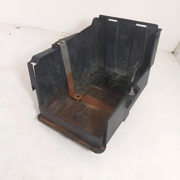 Caixa Da Bateria Ford Focus Sedan 2.0 2012