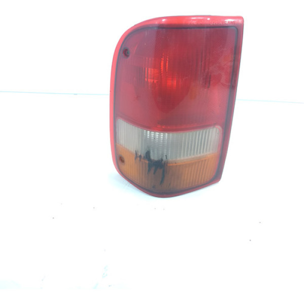 Lanterna Traseira Chevrolet S10 2000 Detalhe  Esquerdo