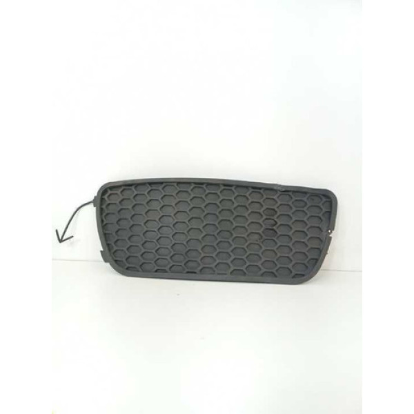 Moldura Parachoque Dianteiro Esquerdo Fiat Palio Detalhe