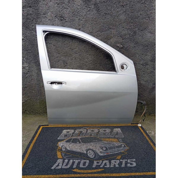 Porta Dianteira Direita Renault Duster/ Sandero 08/14 Dianteira Direita Prata