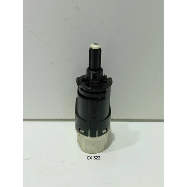 Interruptor Luz De Freio Sandero 4 Pinos 11/16 233206170r