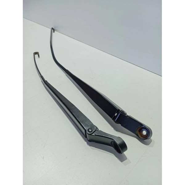 Par Braço Limpador De Parabrisa Vw Fox 04/17 5z0955410 Esquerdo