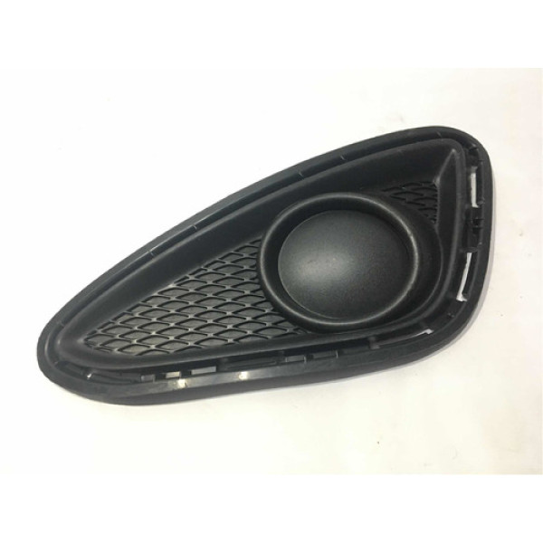 Grade Farol Milha Esquerdo Hyundai Hb20 13/15 Sem Furo Preto Esquerdo