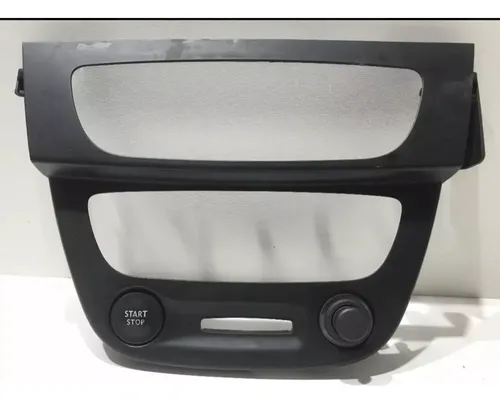 Moldura Som Original Renault Fluence 11/17 682607037r #120 Preto