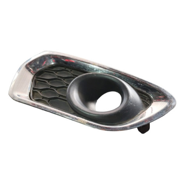 Moldura Do Farol De Milha Direito Renault Sandero 2015/2019