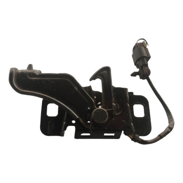 Fechadura Inferior Capô - Chevrolet Onix - 2013 A 2018