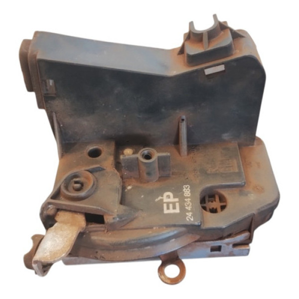 Fechadura Porta Dianteiro Direito Gm Corsa 2002 A 2012