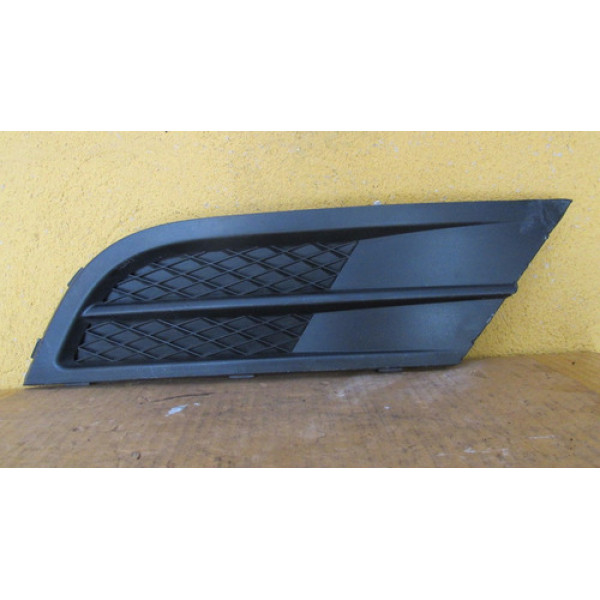 Grade Milha Volkswagen Jetta 2015 2016 #080010 Preto Direito