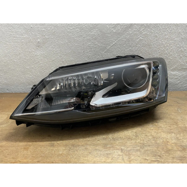 Farol Volkswagen Jetta 2011 A 2014 Led E Xênon 26080106 Esquerdo