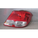 Lanterna Chevrolet Onix 2012 2013 2014 2015 25079 Direito/passageiro Vermelho