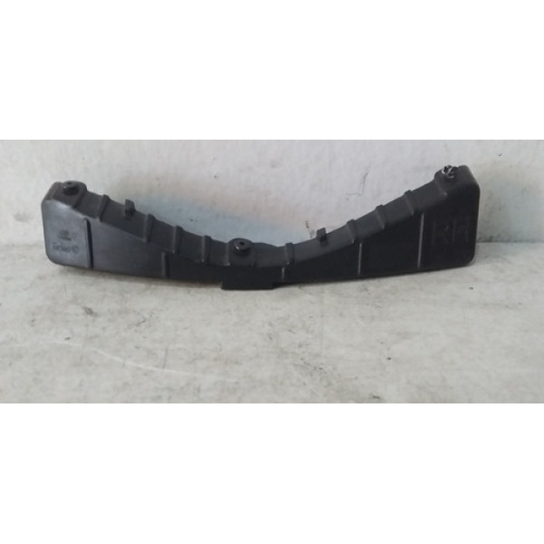 Guia Parachoque Traseiro Hyundai Hb20 2017 Sedan Cp20031054