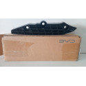 Guia Parachoque Dianteiro Byd Seal Novo Original  Direito