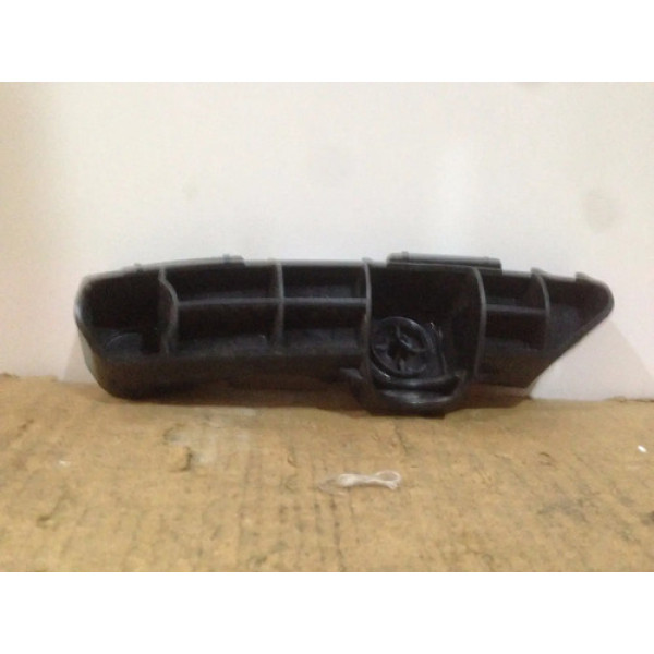 Guia Parachoque Traseiro Esquerdo Toyota Rav4 21041454