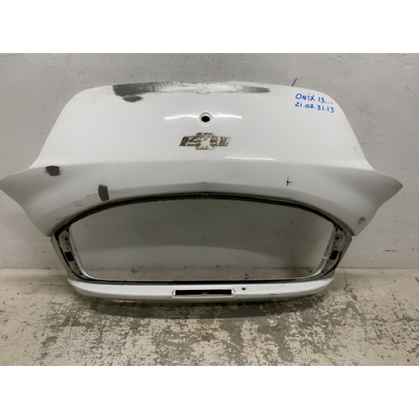 Tampa Traseira Chevrolet Onix 2013 A 2015 21083113 Branco