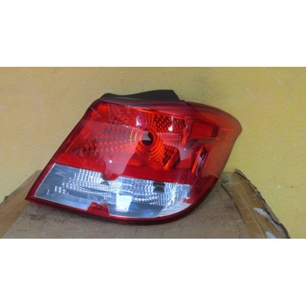 Lanterna Chevrolet Onix Cromado 2011 A 2015 18032459 Direito