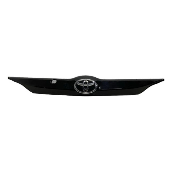 Aplique Tampa Traseira Toyota Yaris Hatch 21100120