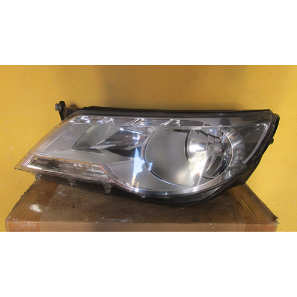 Farol Volkswagen Tiguan 2009 Á 2011 #0703 Esquerdo