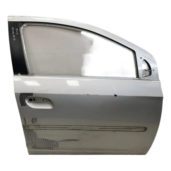 Porta Chevrolet Onix 23050310 Direito Prateado
