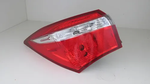 Lanterna Toyota Corolla 2015 Sem Led Cp20032465 Esquerdo Vermelho