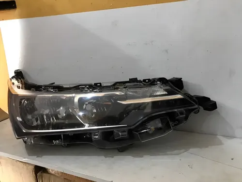Farol Toyota Corolla Com Led Cp20022152 Direito