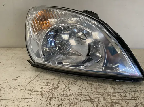 Farol Chery Tiggo 2009 2010 2011 2012 23091203 Direito