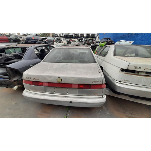 Tampa Traseira Alfa Romeu 164