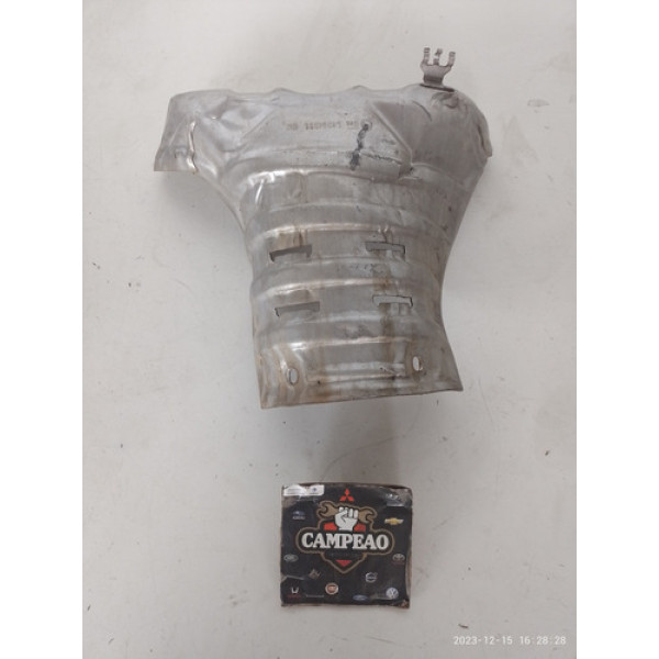 Protetor Coletor Escape Chevrolet Corsa 2016