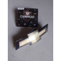 Emblema Parachoque Dianteiro Chevrolet Onix Prisma 2012 2013