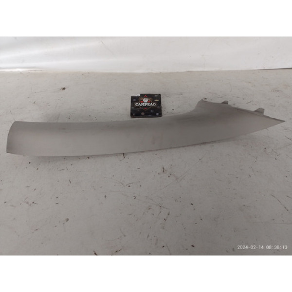 Moldura Coluna Parabrisa Direito Nissan Versa 2017