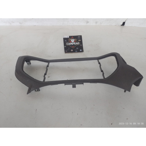 Moldura Multimídia Chevrolet Onix 2018