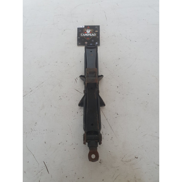 Macaco Jac J3 2010