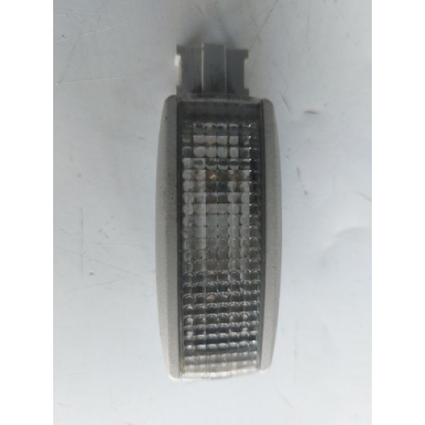 Luz Cortesia Lateral Volkswagen Saveiro 2016 